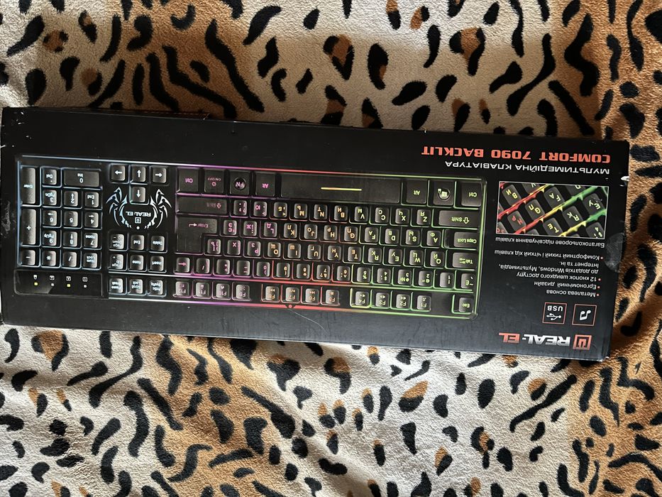 Продам игровую клавиатуру REAL-EL