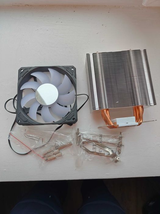 Комплектуючі до ПК