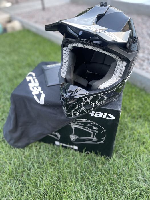 Продам мото Шолом|Шлем Acerbis Linear Solid 2024 M 57-58