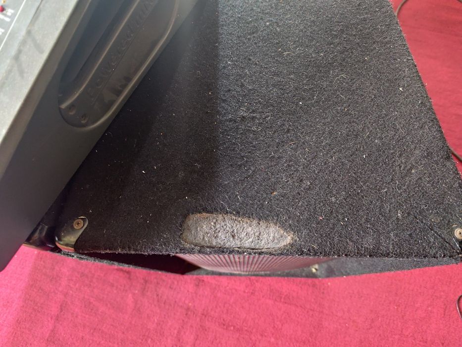 Комплект апаратури (Активний пульт з колонками)