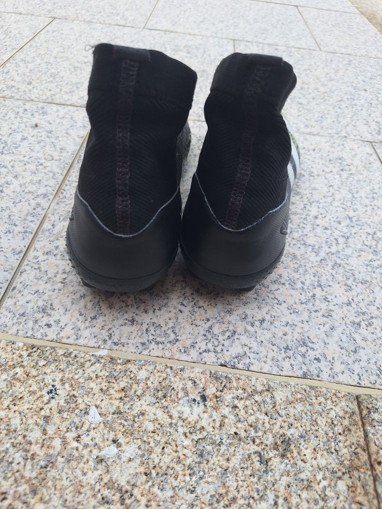 Chuteiras adidas
