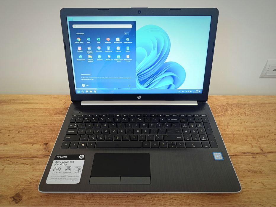 15'6 Сенсорний ноутбук HP/i5-8265U/8GB DDR4/SSD+HDD/Батарея 13% зносу