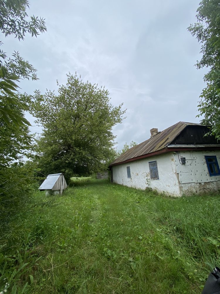 Продам земельну ділянку в с.Мстишин