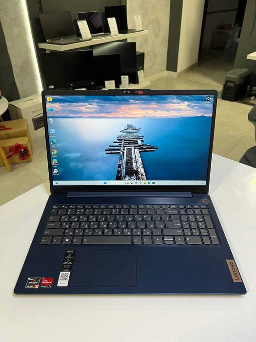 Ноутбук Lenovo IdeaPad Slim 3 15.6" Ryzen 5 7530U/8Gb/512Gb SSD/Win11