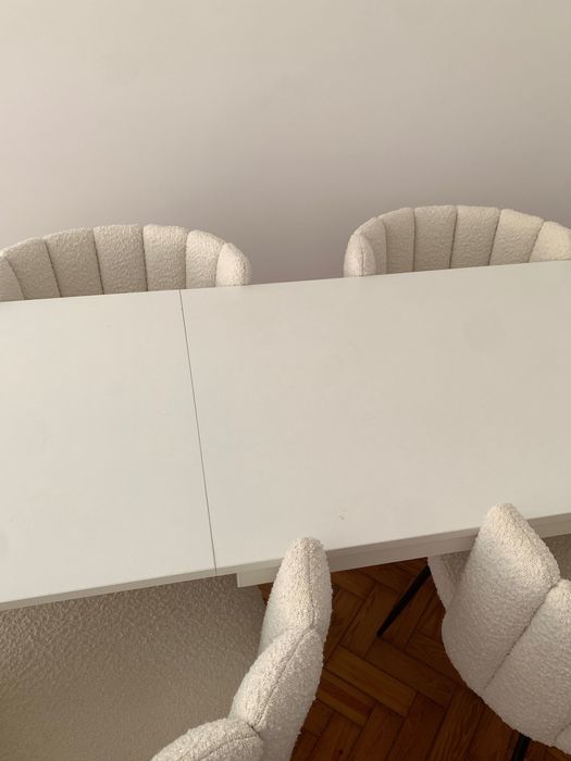 Mesa Ikea Extensível até 8 lugares