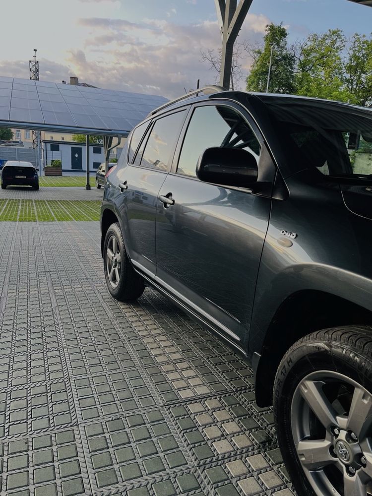 Toyota Rav 4 2.2 d4d 2008/9р