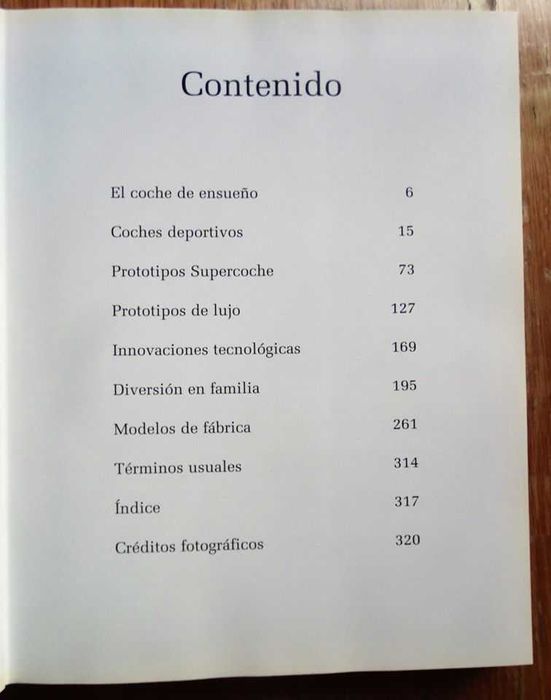 Livro 'Concept Cars' de Richard Dredge.