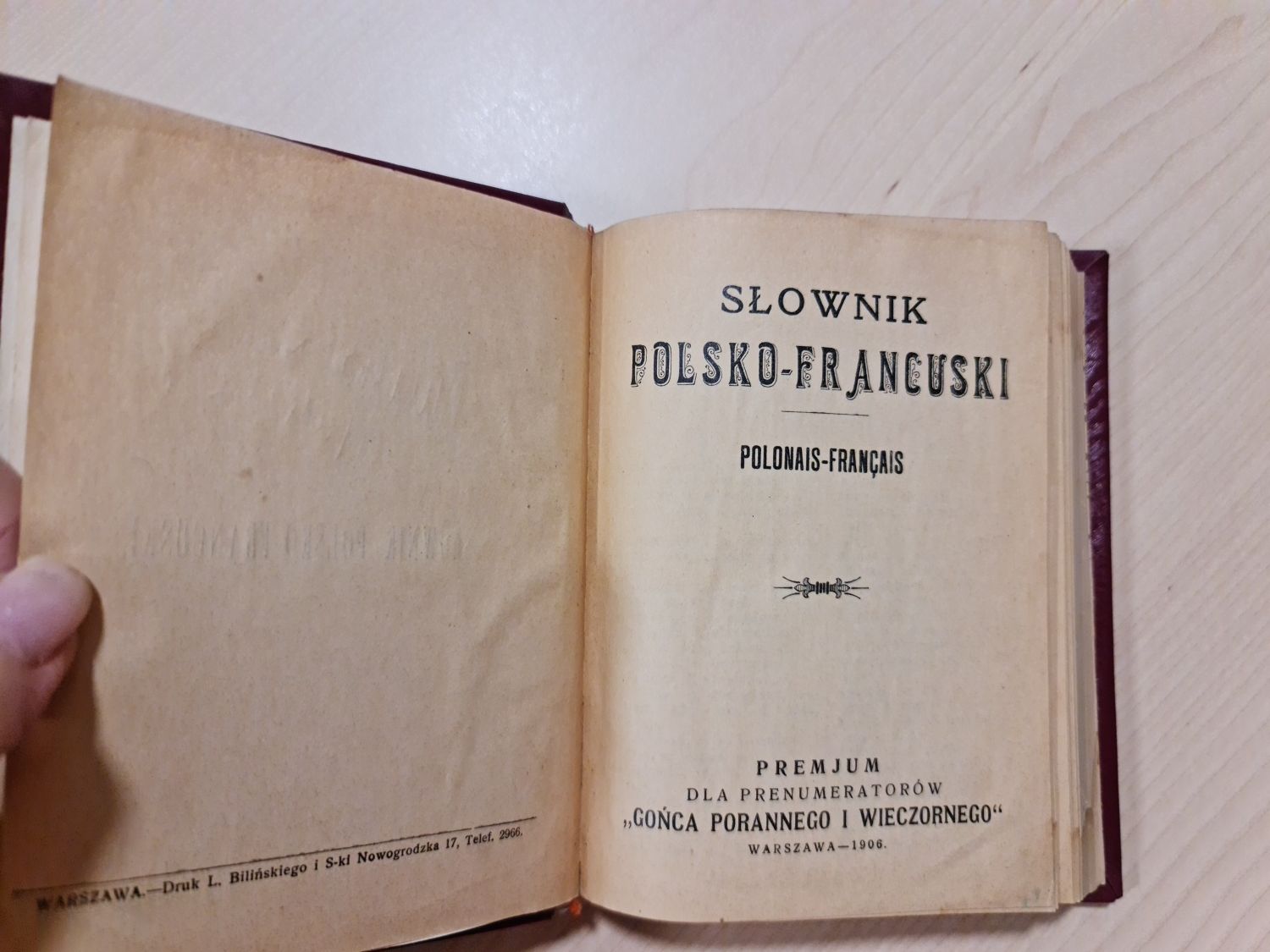 Słownik polsko-francuski-polski