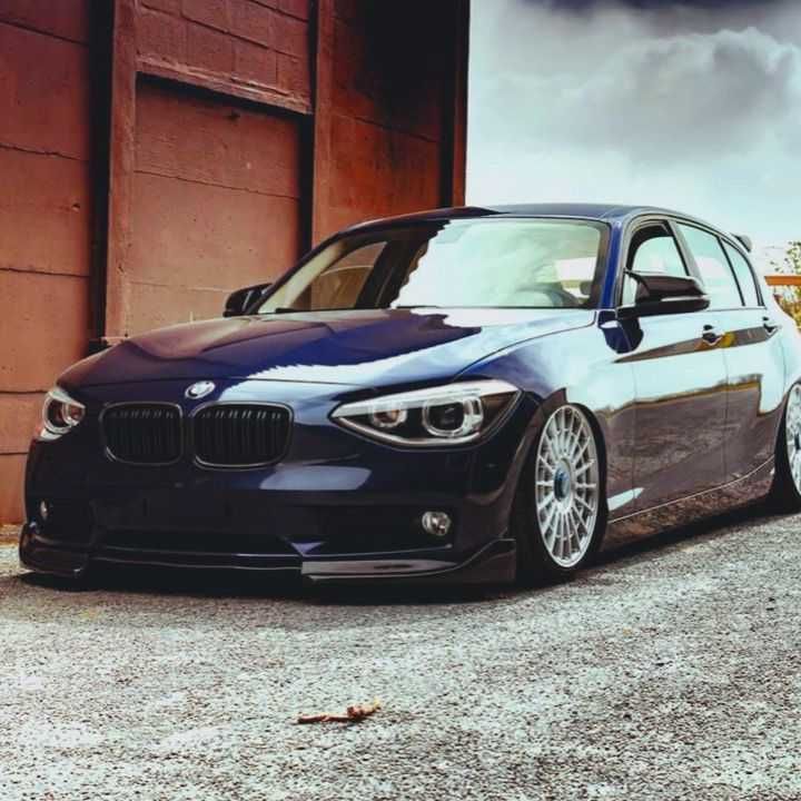 GRELHAS DUPLAS BMW SÉRIE 1 - F20 F21 LOOK M PERFORMANCE