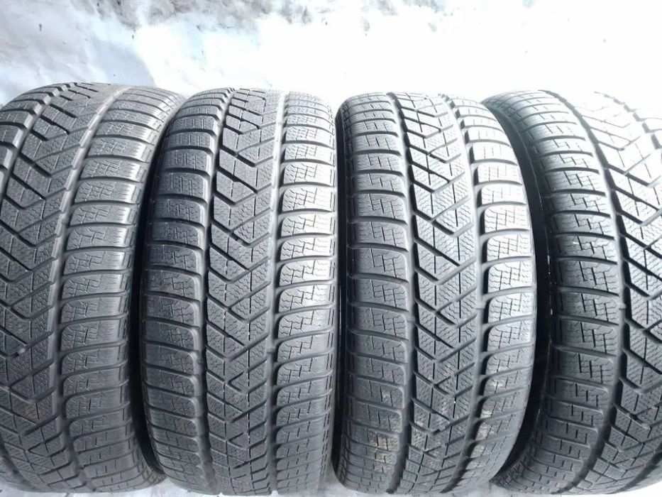 Pirelli Sottozero 3 245/45 R19 102V 2022 7-7.5mm