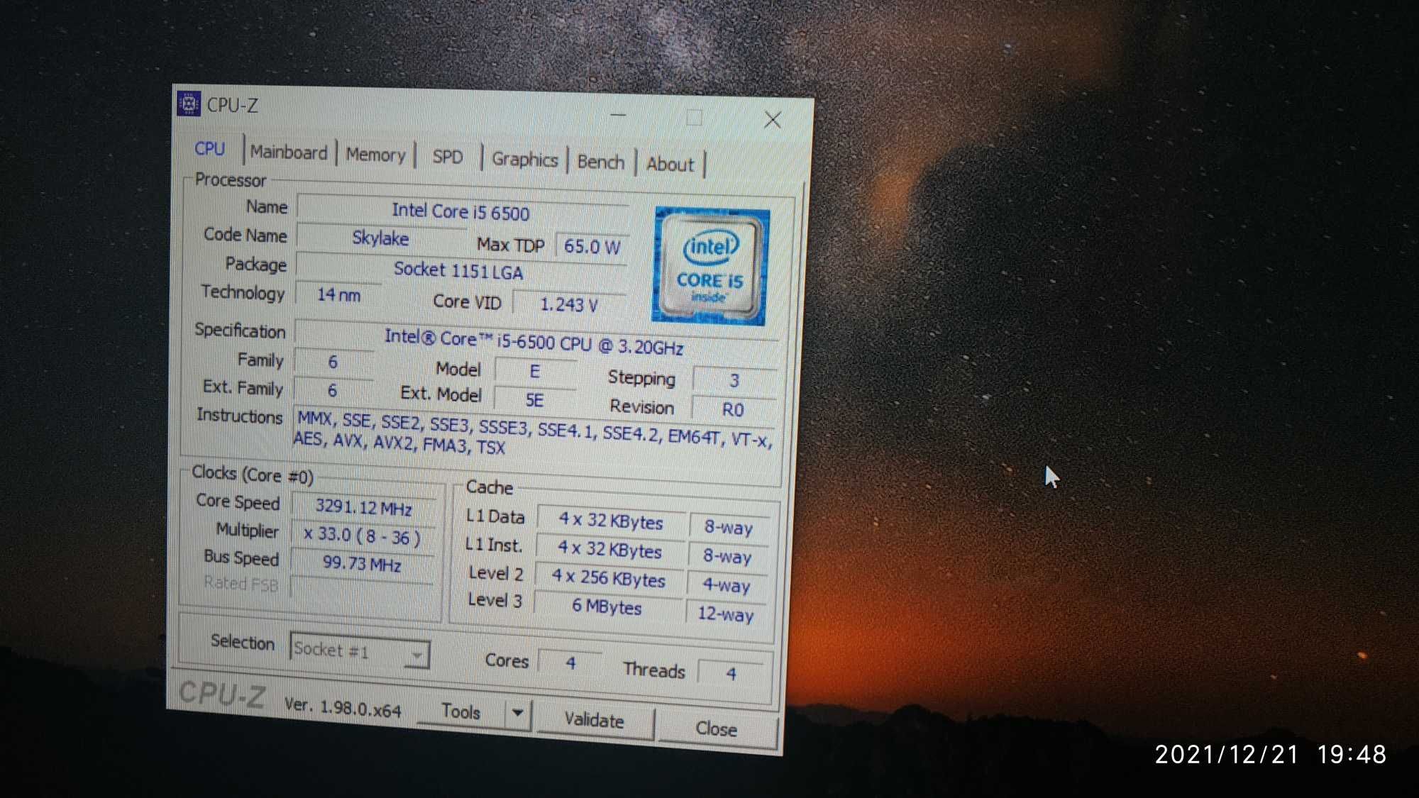 Komputer HP ProDesk SFF 600 G2 i5 6500 4GB 128GB SSD, 500GB HDD W10 64