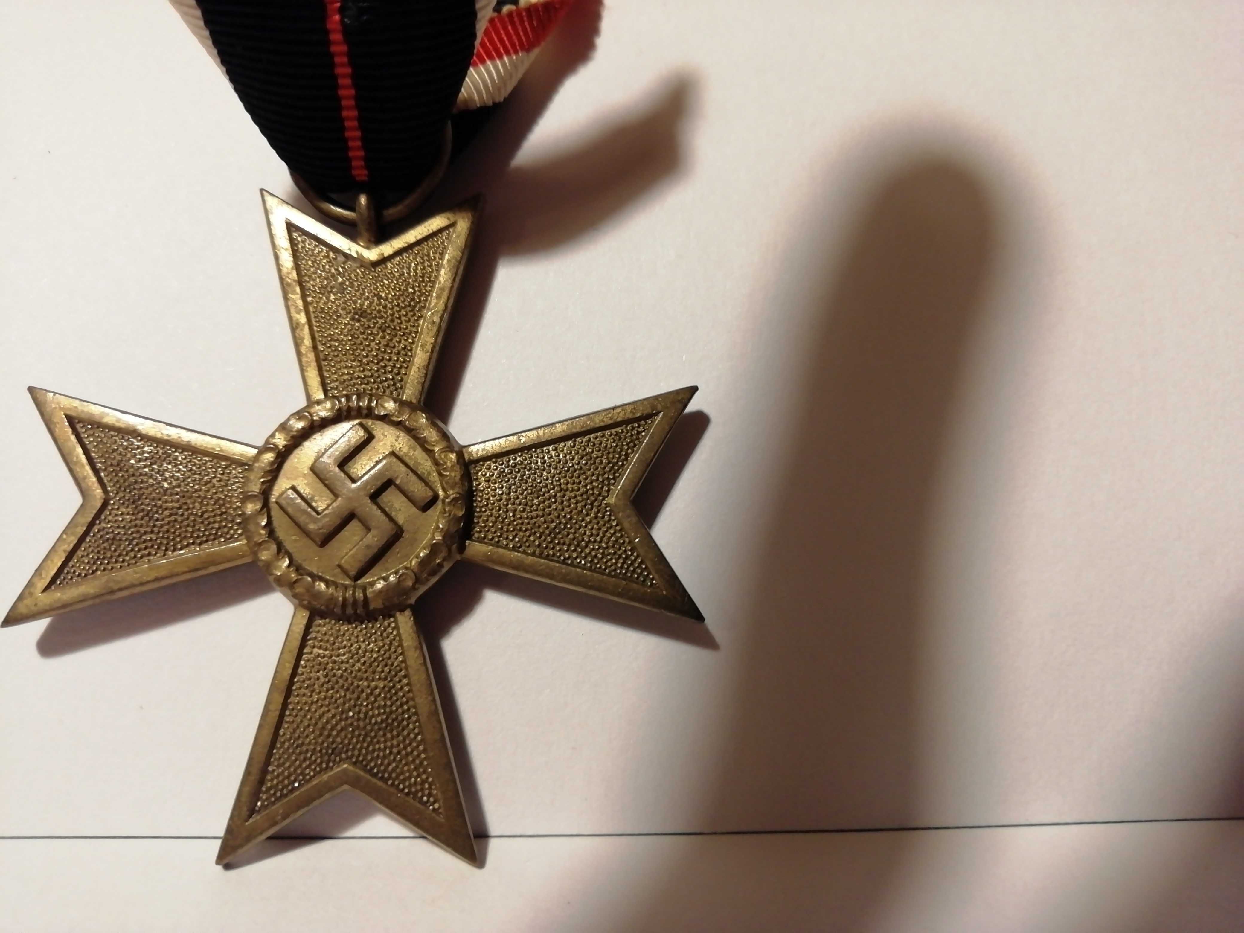 Medalha Cruz de Merito s/ Espadas 2ªcl 1939 Alemanha WW2 I