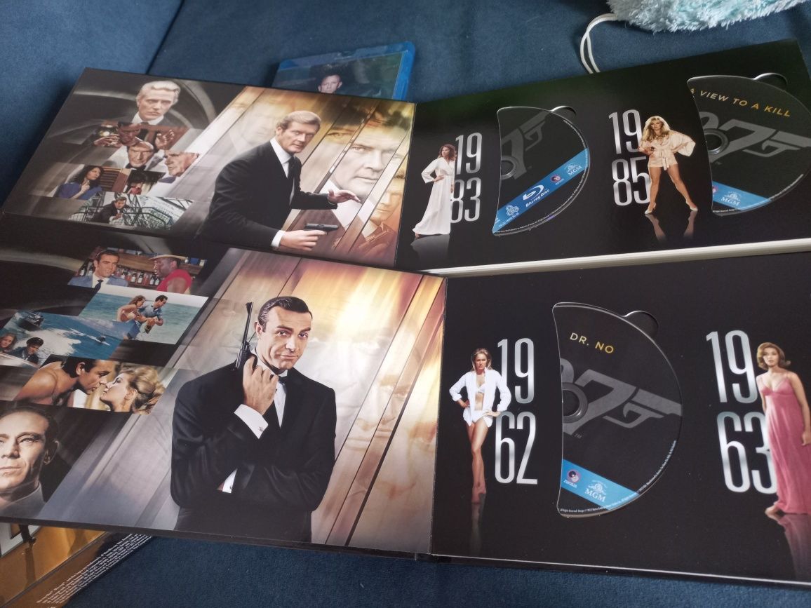 Filmy Blu Ray Bond 50 wydanie kolekcjonerskie