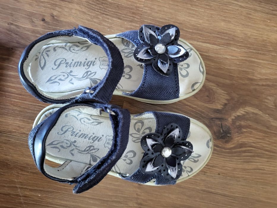 Sandałki primigi 26 granatowe
