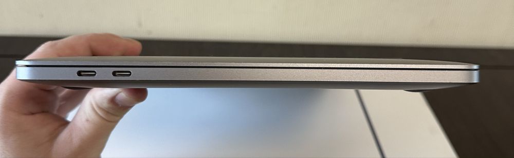 Macbook Pro 13” M1 16/256Gb Акб:99%