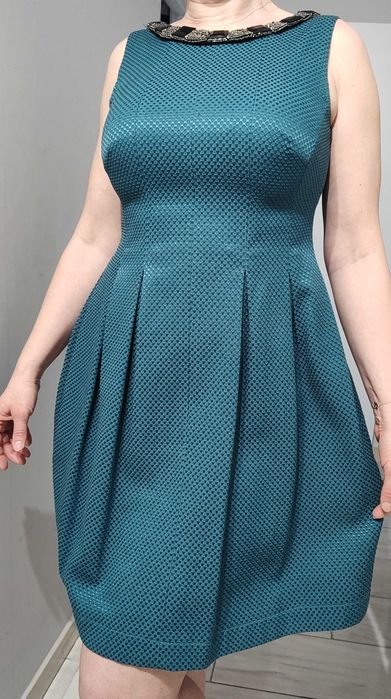 Sukienka wizytowa elegancka r.42