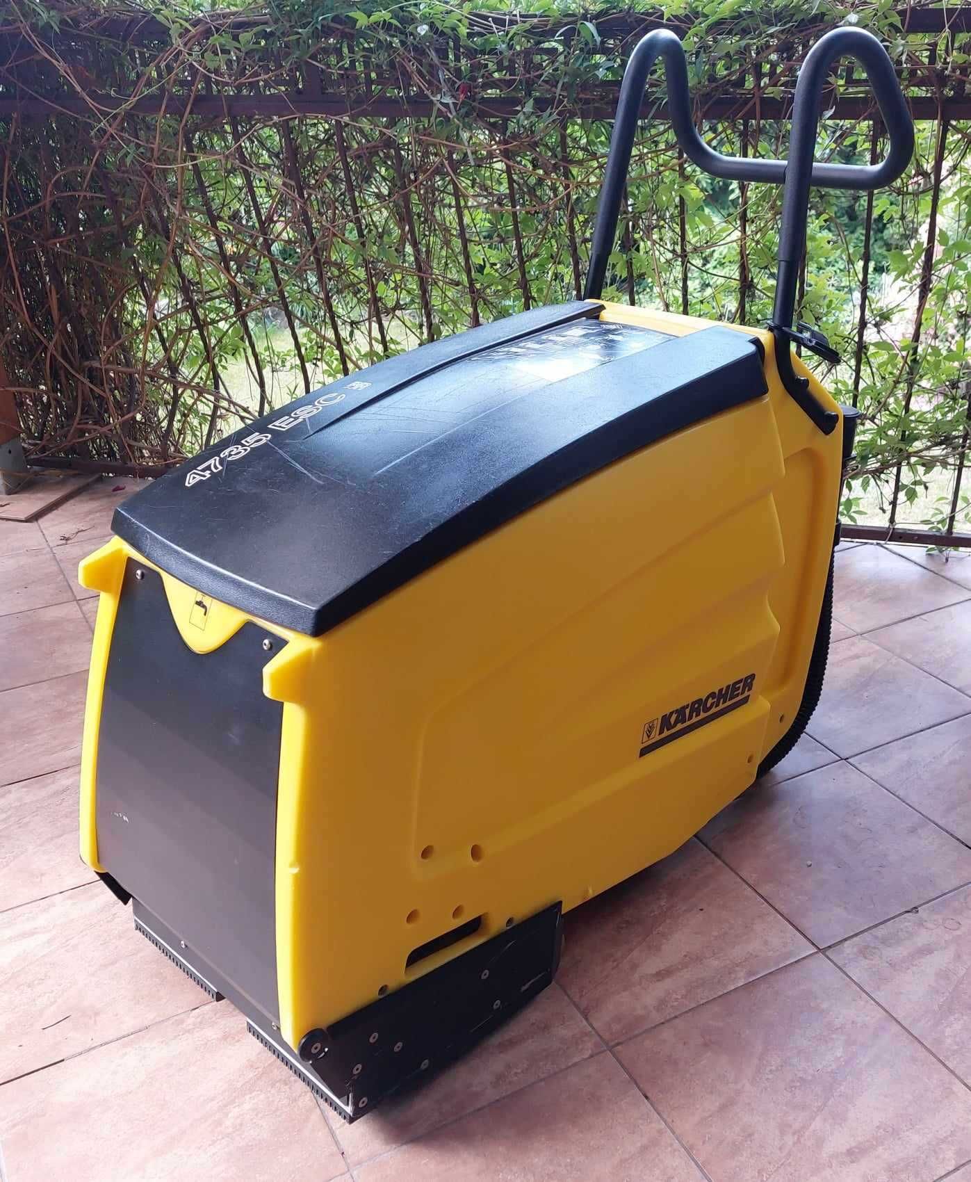 Karcher BR 47 35 ESC - szorowarka do schodów ruchomych