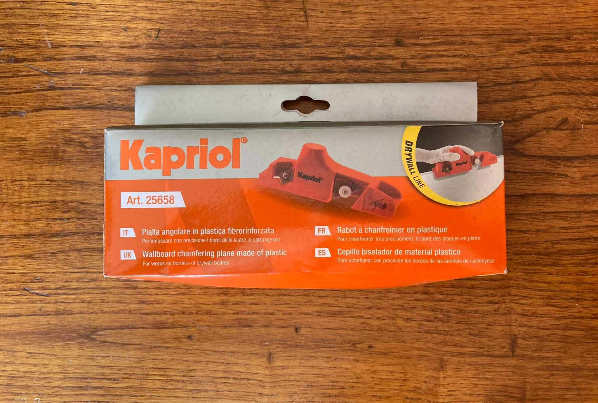 Strugarka kątowa do wykańczania płyt gipsowo-kartonowych Kapriol