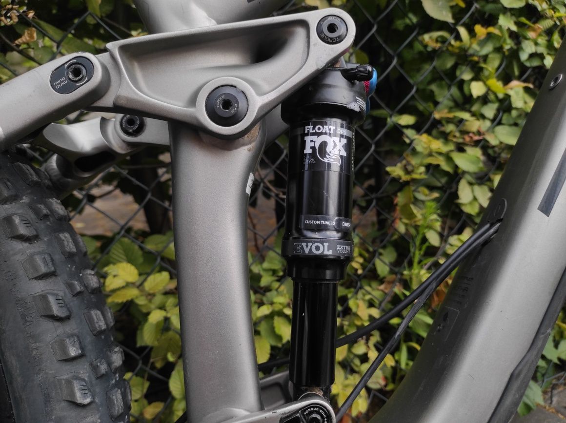 Trek enduro full custom M