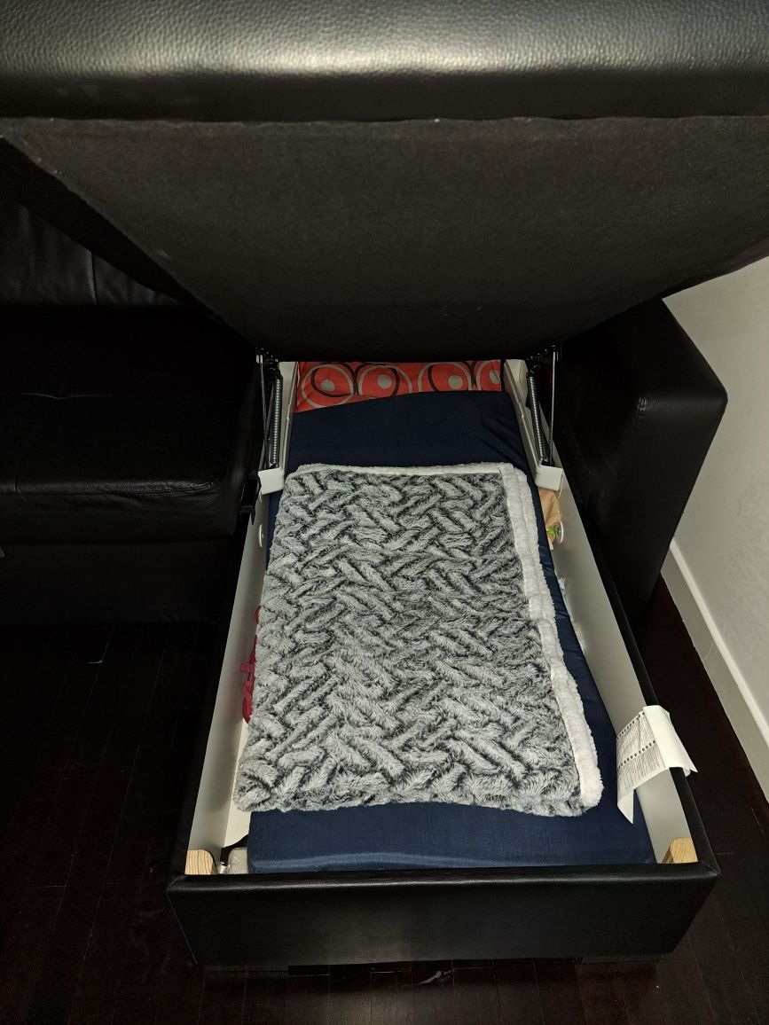 Sofa em pele como novo