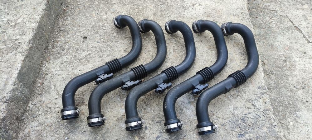 Патрубок інтеркулера Рено Меган 2, Сценік 2