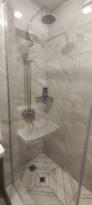 2ком. квартира. Л.б. 10  микр..