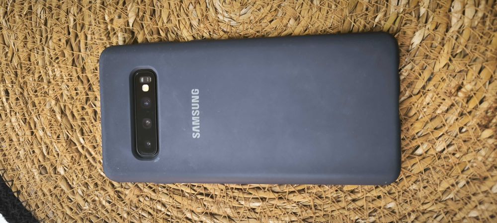 Samsung s10 8/128 в ідеальному стані