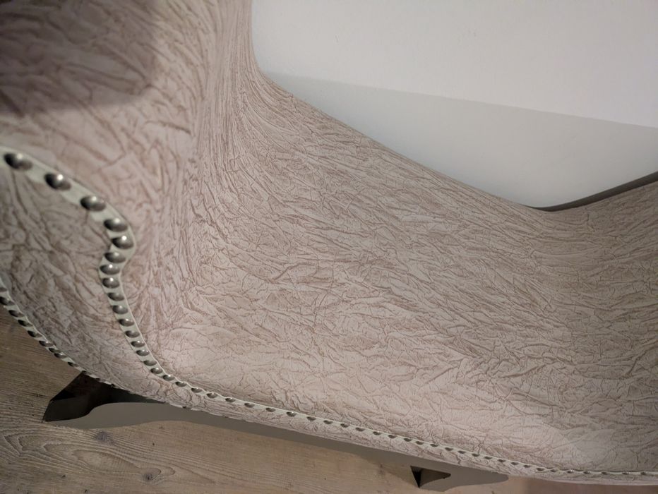 Banqueta de apoio quarto