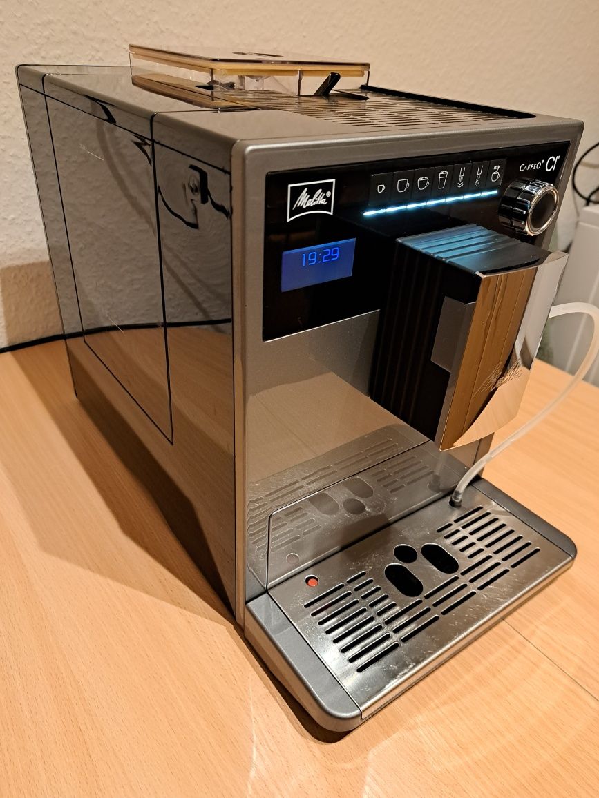 Кавомашина автоматична Melitta CI.