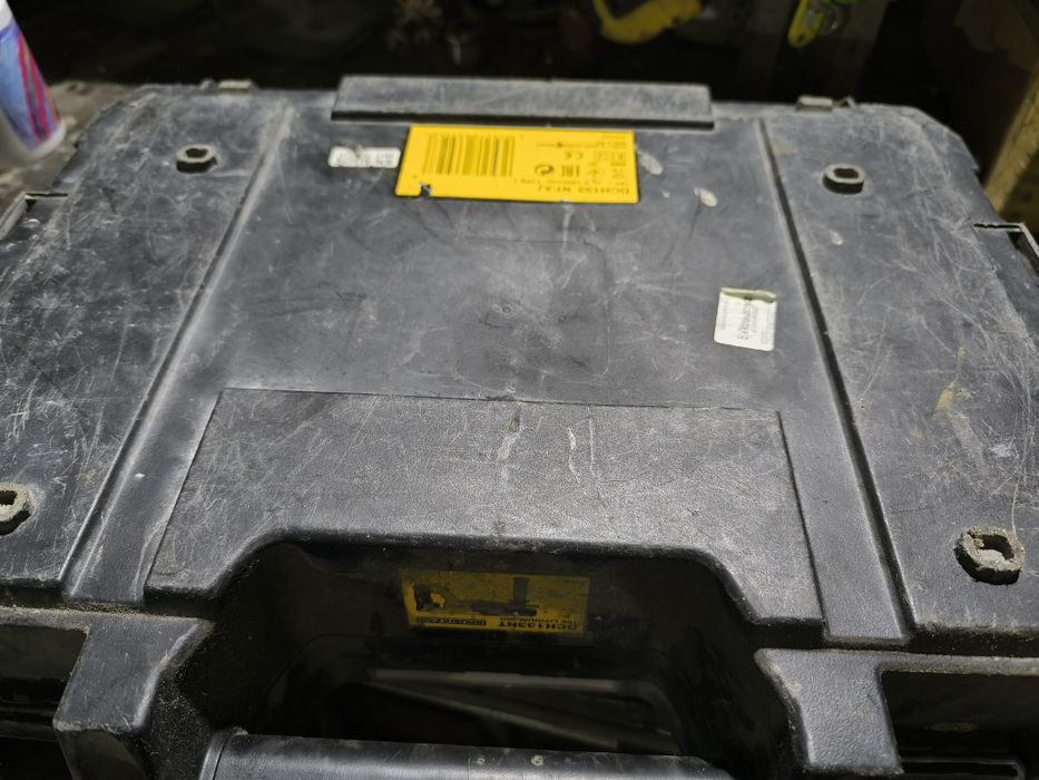 Walizka na wiertarkę bateryjna