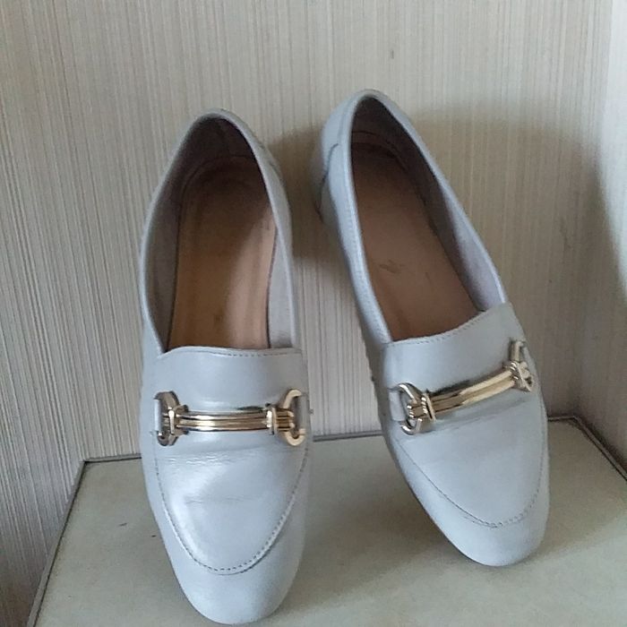 Шкіряні жіночі туфлі 36 розміру осінні