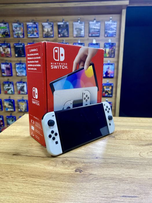 Nintendo switch Oled —PlayStore—