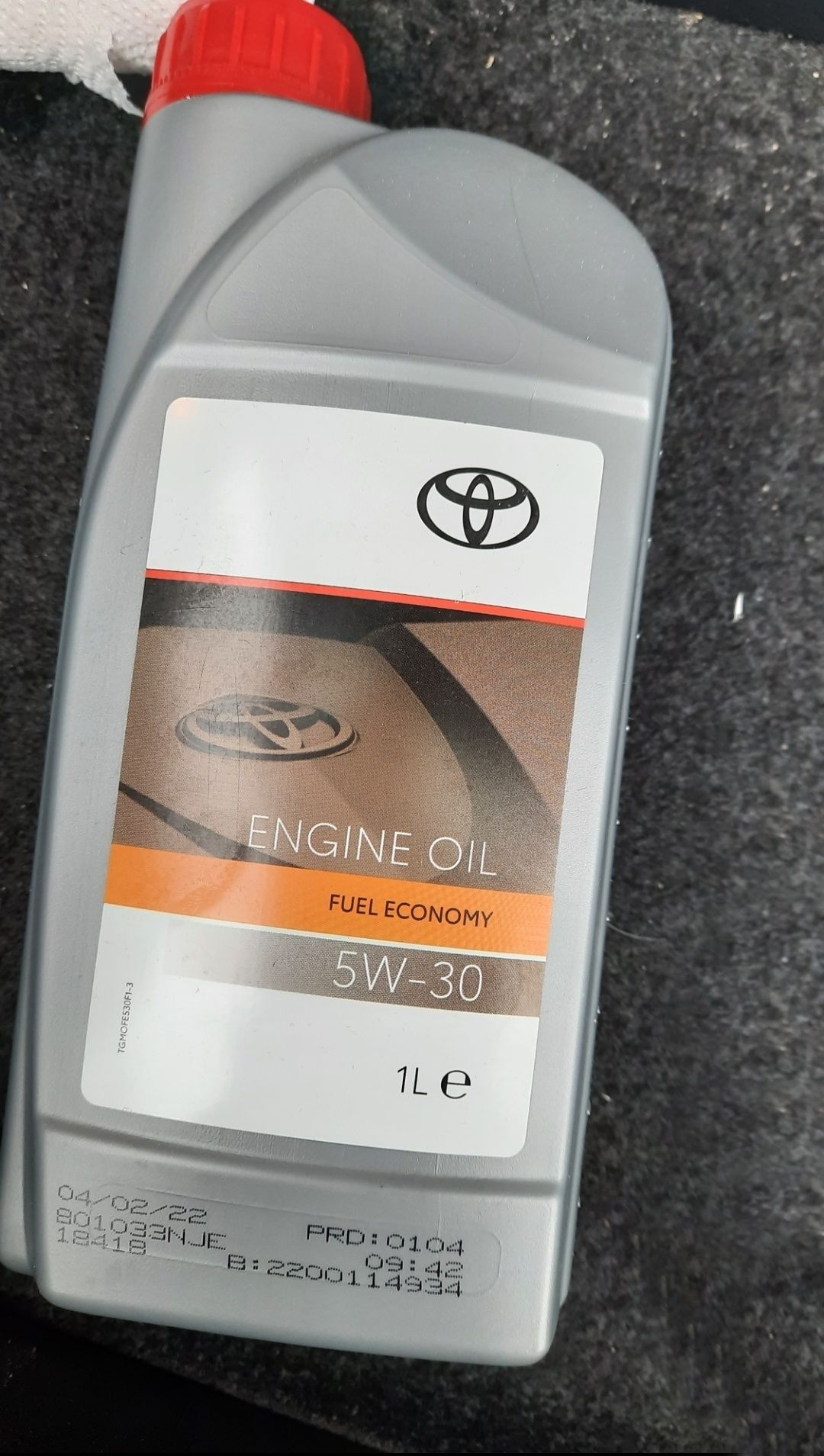 Olej silnikowy TOYOTA 5W30 ACEA A5/B5 1L oryginalny z ASO
