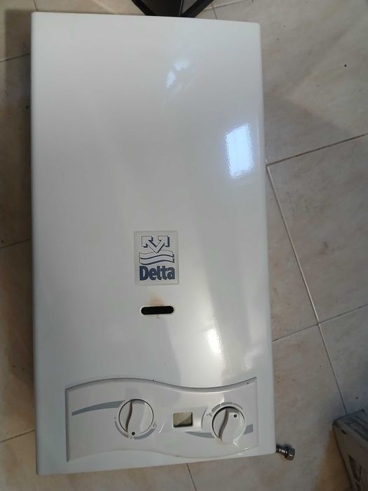 Esquentador de Bilha Delta - semi novo