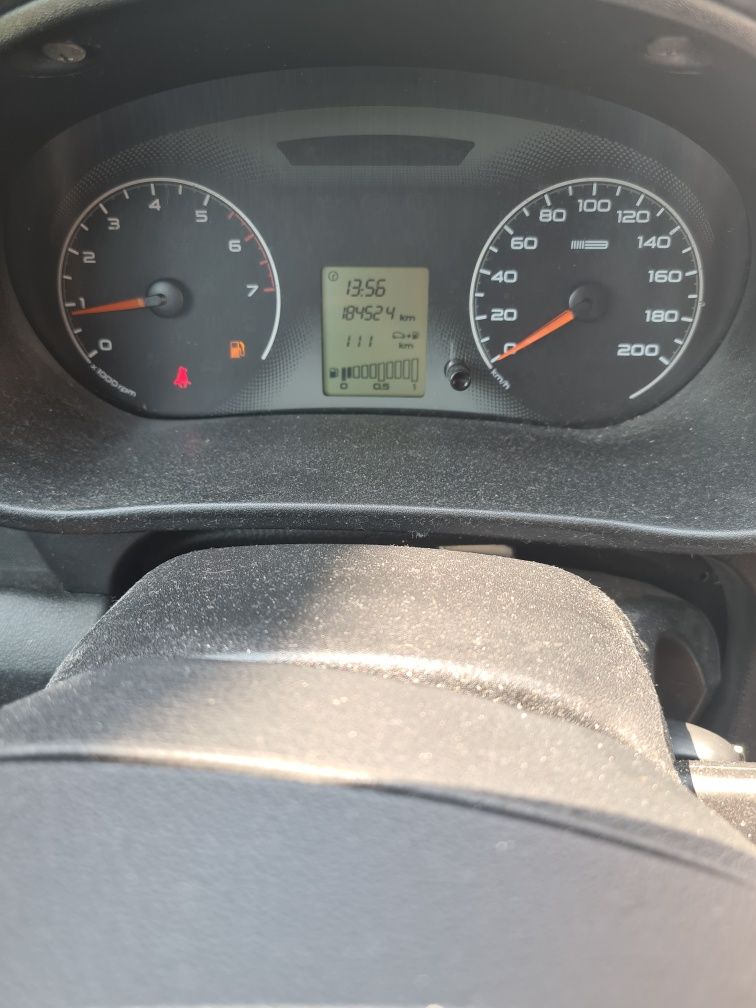 Lada Granta 1.6 benzyna 98KM  2016rok klima