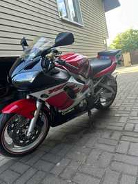 Yamaha YZF R6 600 RJ03 2001