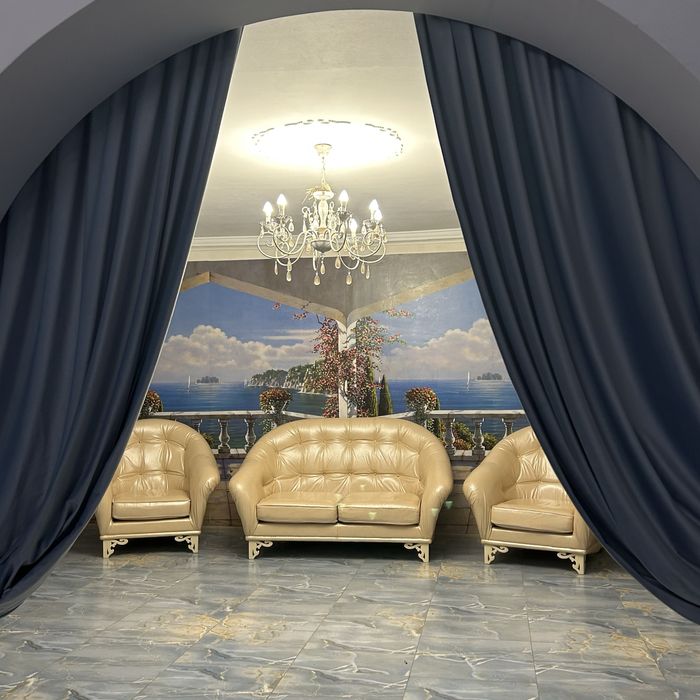 Диван та крісла, натуральна шкіра, бежево-рожевий перламутр