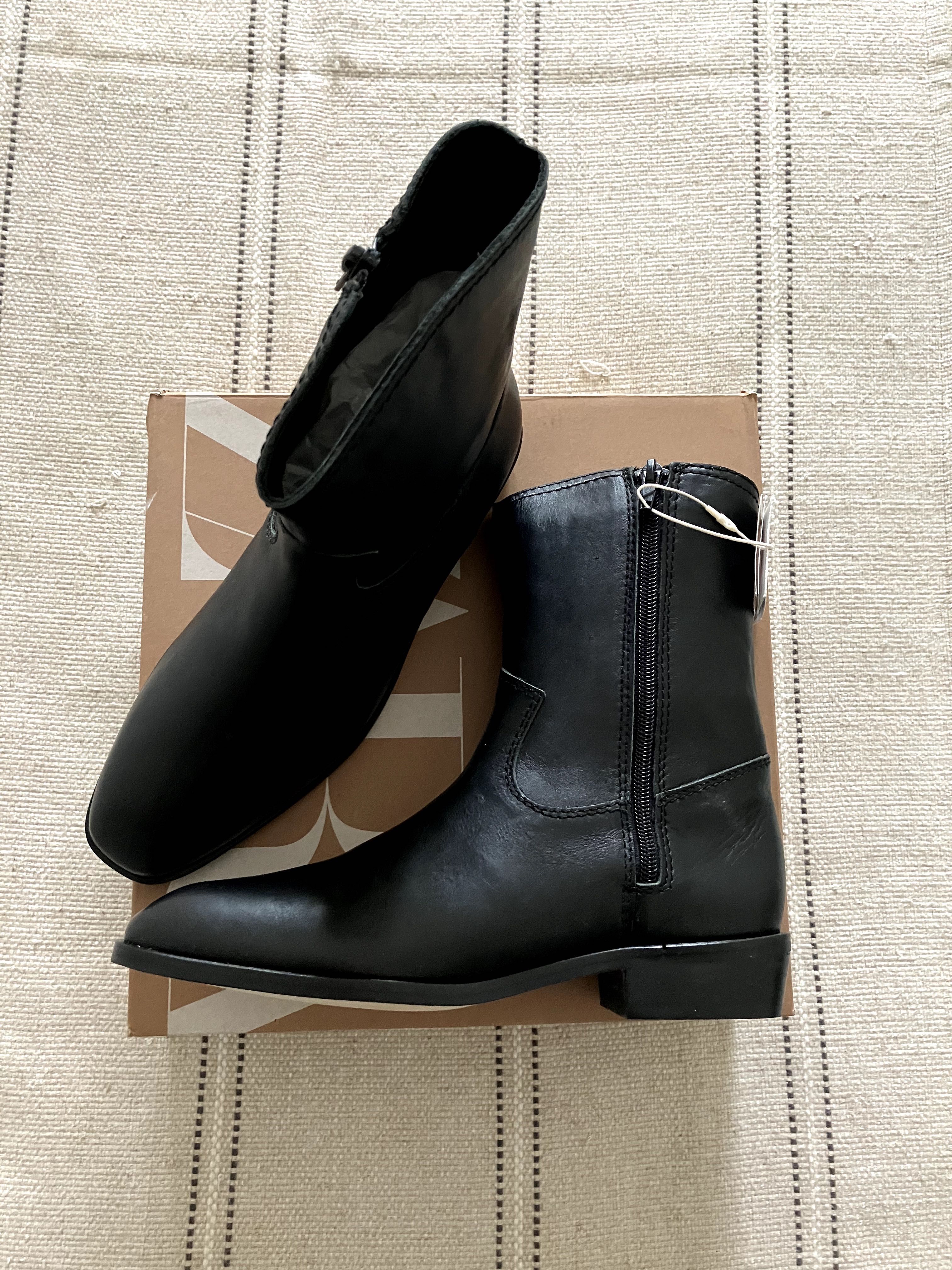 Ботинки казаки ZARA з натуральної шкіри, розмір 39