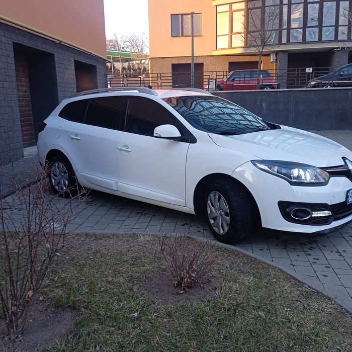 Продам Меган в дуже гарному стані