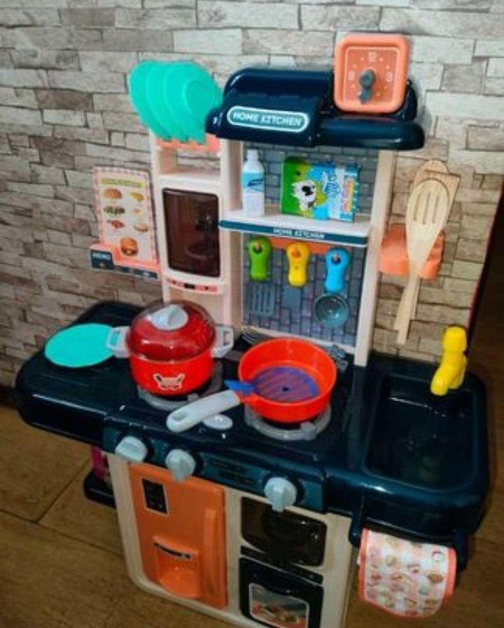 Mega box prezentowy dla dzieci kuchenka zabawkowa + 42 akcesoria
