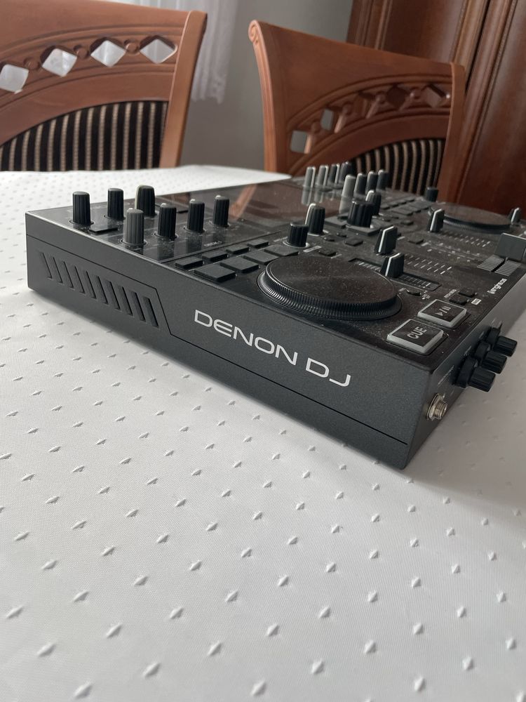 Konsola dj denon prime go