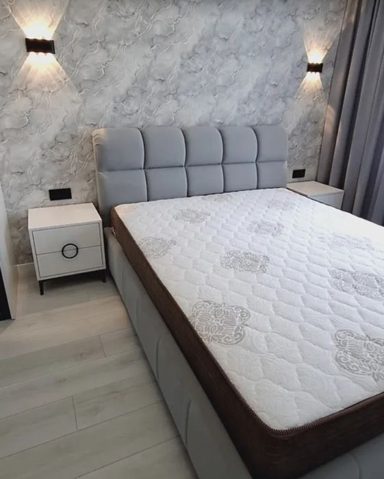 Продаж 2к квартири 71 кв. м на вул. Курбаса Леся
