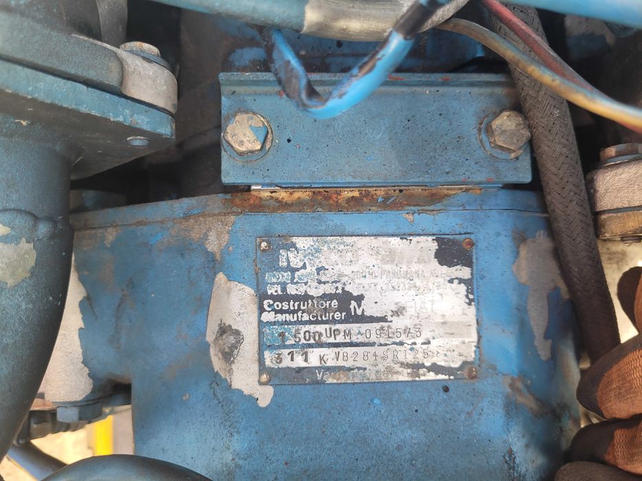 Silnik Iveco - Fiat  V8  super stan