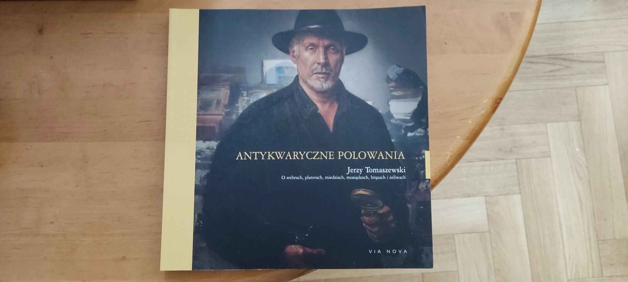 Antykwaryczne polowania Jerzy Tomaszewski