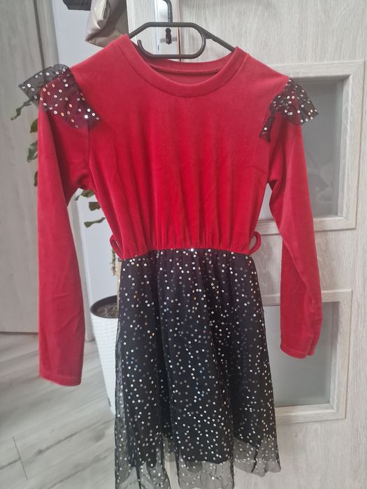 Sukienka welurowa+tiul r.146/152