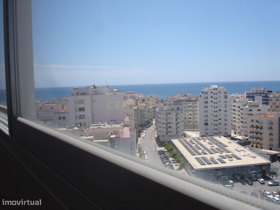 Não Perca Esta Grande Oportunidade! Fantástico Apartamento T2 Totalmen