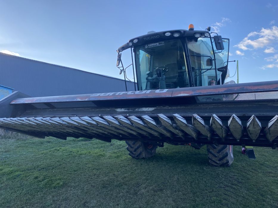 Жатка соняшникова  sunflromash