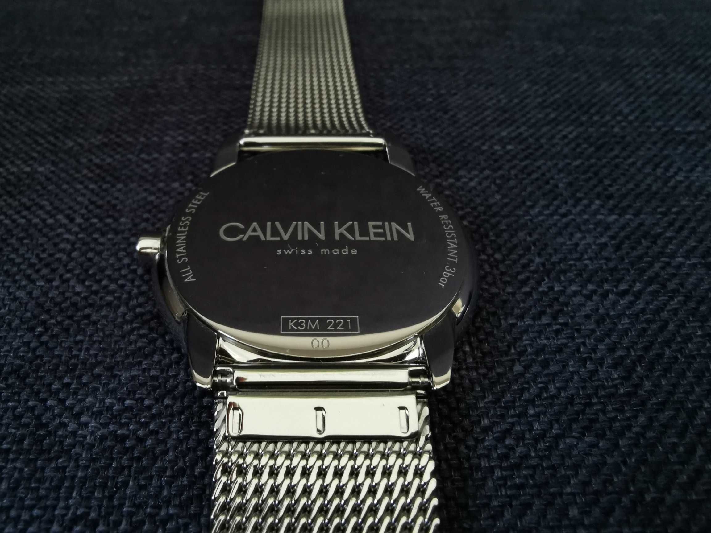 Oryginalny zegarek damski Calvin Klien Minimal Medium Mesh K3M2212N
