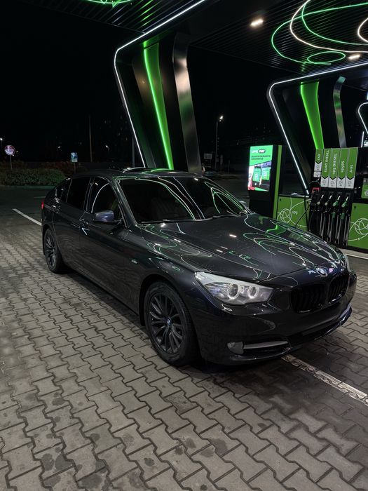 BMW 5 Series GT 2013
