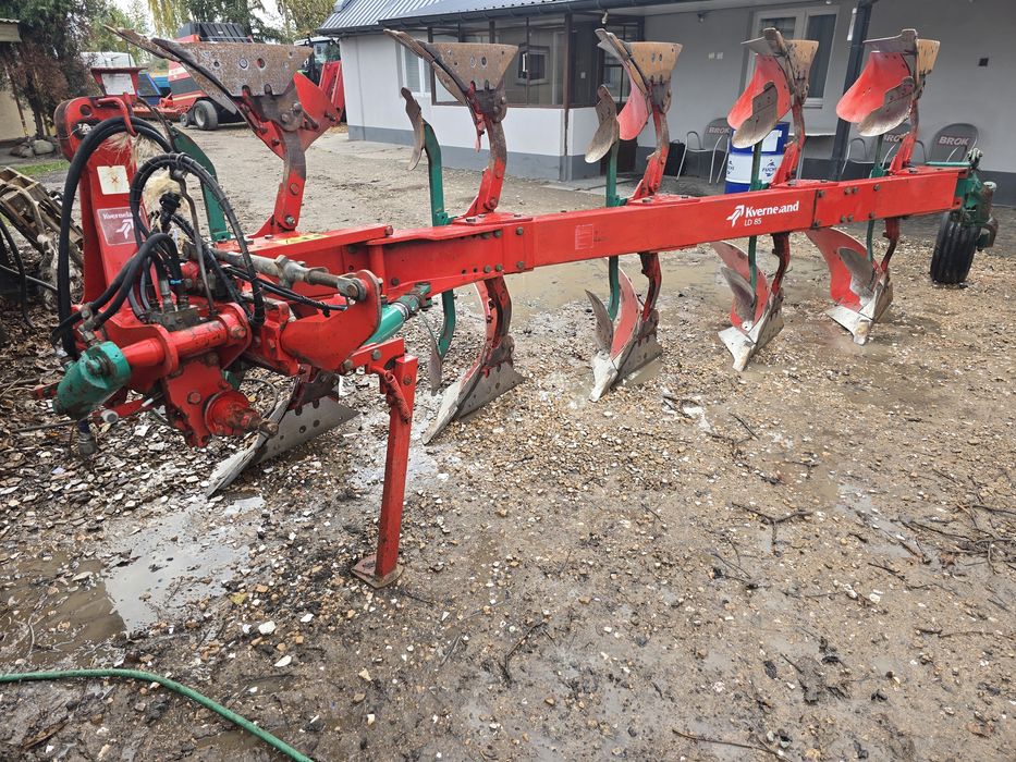 Pług Kverneland 5 (4+1) LD 85 orginał nowe elementy liniowanie